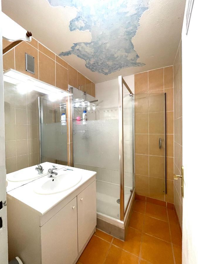 Chambre Privee En Colocation Dans Un Appartement Au Centre De Rillieux La Pape Exterior foto